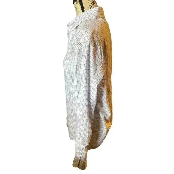 TOMMY HILFIGER SIZE LARGE (34/35)BLUE AND DARK BLUE TINY STRIPES BUTTON DOWN - Picture 4 of 4